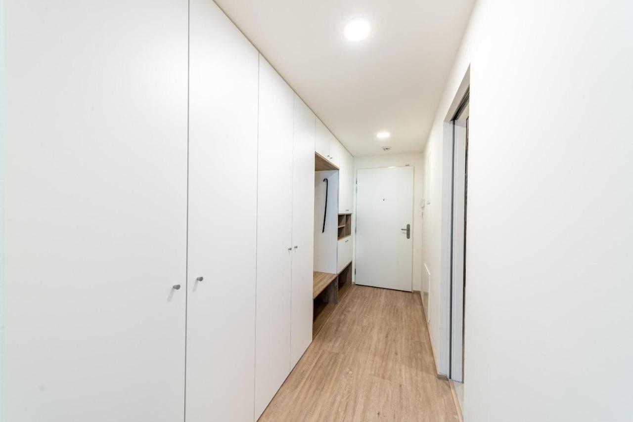 Apartments Harfa 프라하 외부 사진